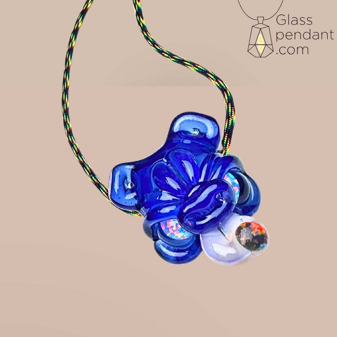 Opal Eyes Opal Dosed Spunion Pendant