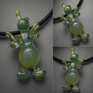 Glasstronaut Pendant #3