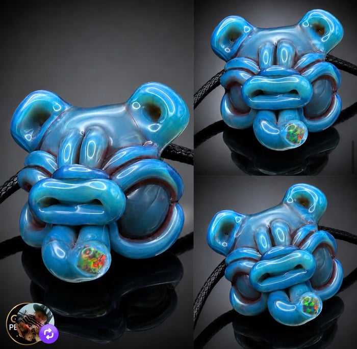 Spunion Pendant (auction)
